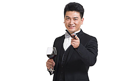 草莓视频黄app站长统计：揭秘：草莓视频平台崛起之谜，站长数据统计背后的安全与挑战