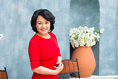 和少妇邻居厨房做爰3：邻里失和风波：厨房激情意外，道德伦理再引深思-4