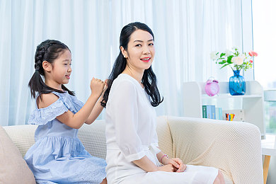 蜜桃视频成人A片免费观看直播：揭秘：直播江湖中，免费成人内容平台如何吸引眼球？-2