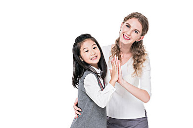 动漫女生下面网站：监管升级应对不良APP，青少年健康成长环境亟待保护-2