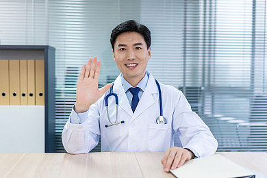 绿巨人app二维码：漫威绿巨人游戏攻略揭晓，解锁超级英雄之旅，精彩等你来战！
