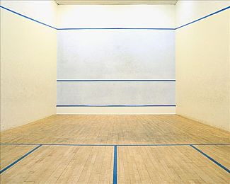 脱裤子被女同学玩踩jiji：《校园奇遇记》趣味互动引热议，解锁校园生活趣味冒险之旅