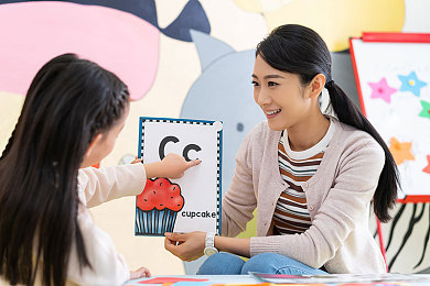 香胶视频：新媒体营销新宠：香氛视频助力品牌创意吸睛