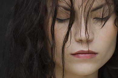 美女把衣服脱光软件：虚拟幻变，创意无限：揭秘沉浸式脱衣软件的魅力世界