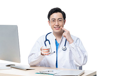 打扑克又叫又喊：扑克狂欢热潮背后的社交娱乐新风向