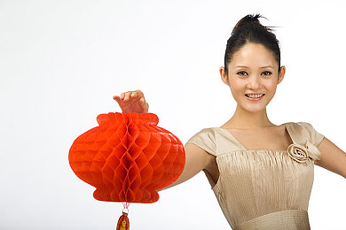 莹莹回乡祭祖后续：文化传承新篇章，莹莹返乡谱乡情-2