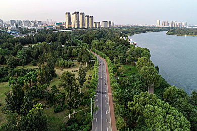3P的故事：奇幻时空穿梭，互动演绎传奇之旅