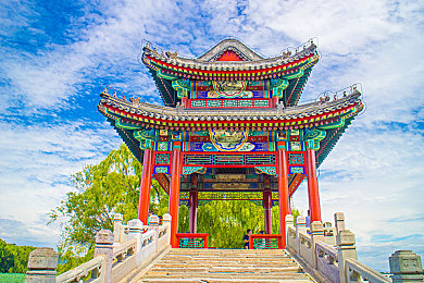 美女啪啪软件：打造梦幻情缘，互动游戏世界美不胜收-2
