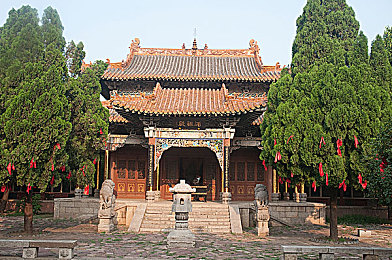 18款禁用黄色大全：禁令来袭：严打网络色情，守护青少年健康成长，社会反响热烈！