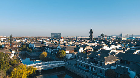 三上和结弦出差：日娱双星跨界交流，共筑中日文化新桥梁，粉丝狂欢盛宴启幕-1