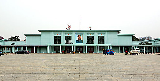 黄色软件404下载：网络迷踪：揭秘404下载谜团，守护绿色网络家园-3
