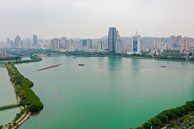 91爆料黑瓜吃料入口：网事如潮：揭穿虚虚实实，守护真相之门-1