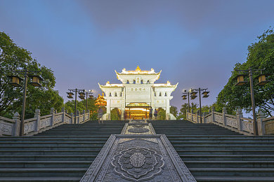 18莫：揭秘神秘18界，畅游莫测游戏乐园-2