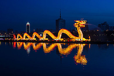 美丽姑娘高清视频免费中国观看：高清美女日常，免费观看，娱乐生活新体验
