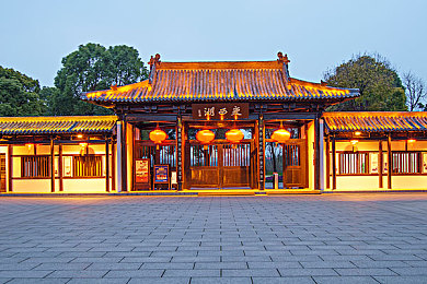 yp＊请牢记此：游戏SEO秘籍：一招提升流量，玩家粘性倍增-1
