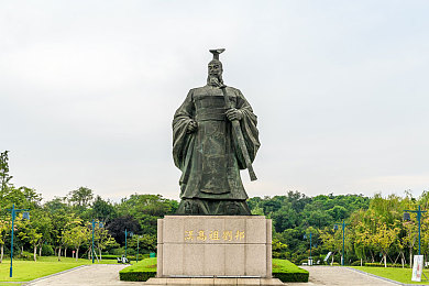 Hanime1：神秘幻域冒险启程：深度解析热门游戏Hanime1角色养成与副本挑战