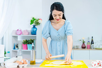 杨贵妃外史A 是谁演的：传奇再现，美艳惊心动魄：揭秘《杨贵妃外史A》演技盛宴-2