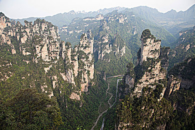 免费流氓：破解免费游戏困境：揭秘“免费流氓”现象，守护玩家权益之路