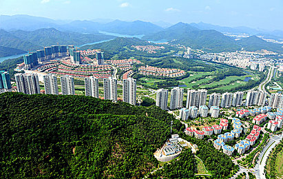坤坤 进老师的句号里：心灵共鸣，师生共绘成长篇章-2