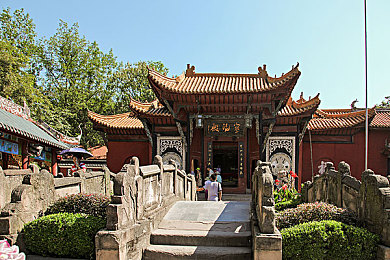比较黄的软件：探秘成人世界，畅享虚拟幻境之旅-2
