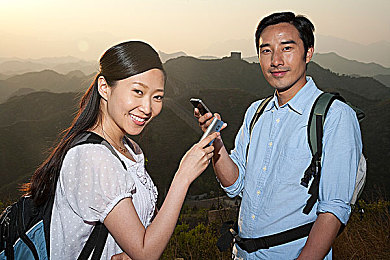 亂倫農村老女人av：禁忌乡村揭秘：惊悚成人片中的伦理漩涡探幽-2