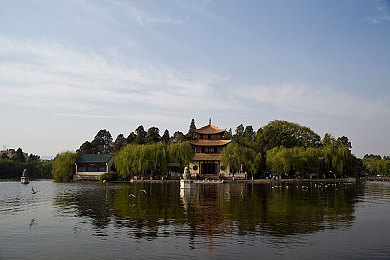 汤姆叔叔最新地域境外网名2023 192.168.0.1：网络奇缘，汤姆叔叔2023：192.168.0.1的逐梦之旅-2