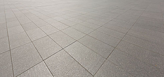 黄色快猫：彩猫探险记：跳跃跳跃，色彩冒险等你来挑战