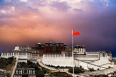 亚洲国产精品久久久久久6q：探索视听新境界：揭秘国产娱乐新贵，尽享视听盛宴-2