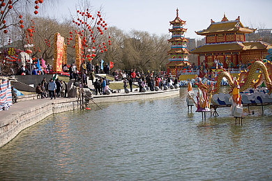 绿巨人wwwwwww：“末日危机，巨力觉醒：漫威绿巨人探险之旅，拯救世界大作战！”-2