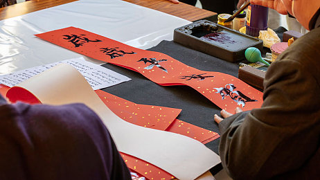 二指洞要喷了：神秘洞穴探险记：揭秘二指洞奇观-3