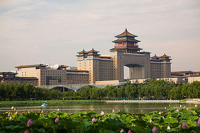 榴莲视频污下载：探险之旅揭秘：解密《榴莲之谜》神秘游戏世界宝藏之谜-2