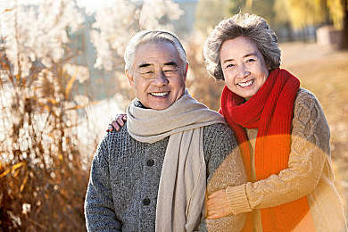 少妇推油高潮：健康生活新视角：少妇分享“推油高潮”引发公众关注身心健康的重要性-4