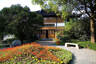 扣逼污污污：网络语言争议再起：扣逼事件引发社会关注，共建清朗网络空间迫在眉睫-2