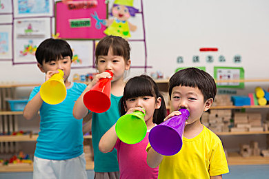 黄视频观看：揭秘视频新潮流：揭秘“黄”视频的独特魅力与观看乐趣，带你领略娱乐新境界-3