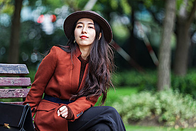 五色婷婷：多彩女性，绽放时代华彩-3