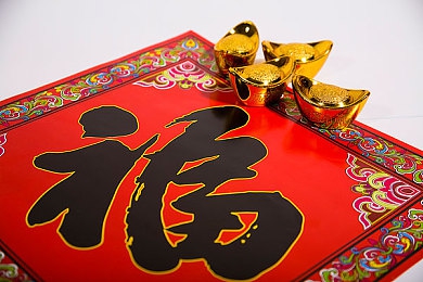 美丽姑娘在线视频电视剧免费观看：畅游奇幻世界，美丽姑娘相伴，视听盛宴一网打尽