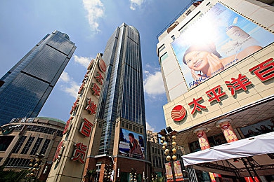 女人与牛zozo女人的：舞动牛群，角色扮演，开启互动娱乐新体验之旅-3
