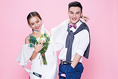 ceKc内谢老妇：视听盛宴，温馨时光，ceKc之外，情感共鸣新体验-5