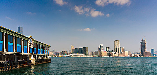 视频黄成人18：青春感悟，情感共鸣之旅-5