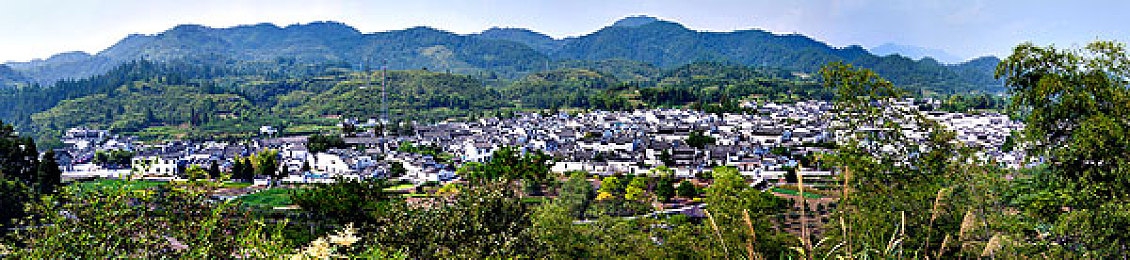 女生把筷子放眼里不能掉：“眼球惊险：女生挑战极限筷子入眼，安全意识警钟长鸣引热议”-5
